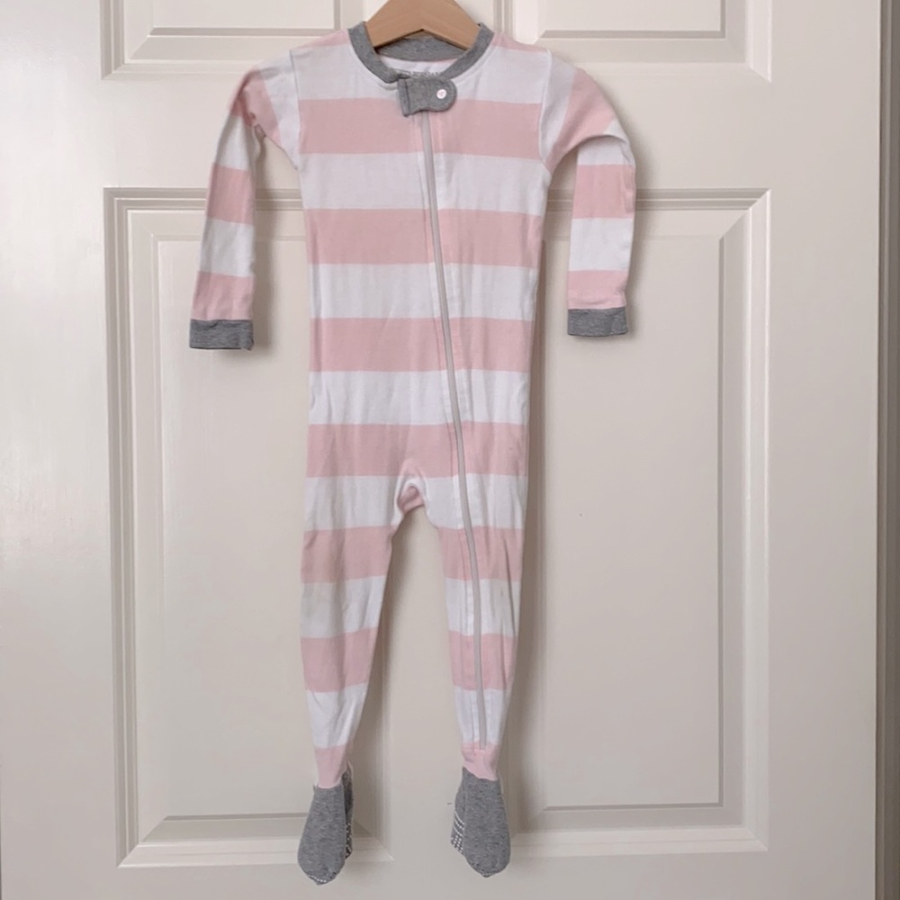 Burt’s Bees zippered sleeper
